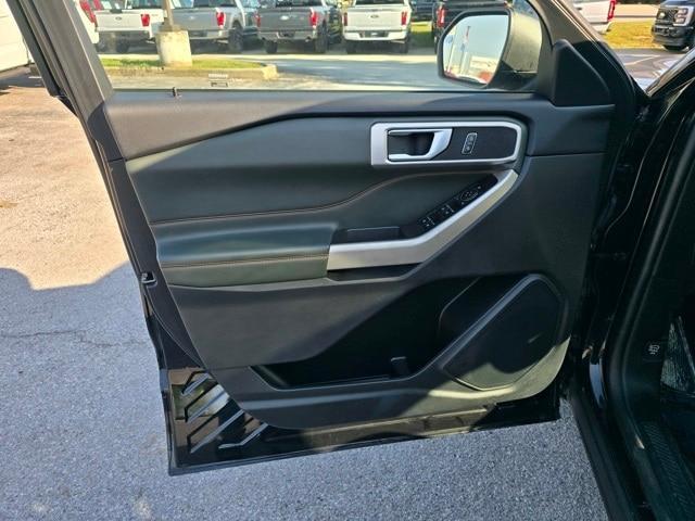 used 2023 Ford Explorer car, priced at $36,698