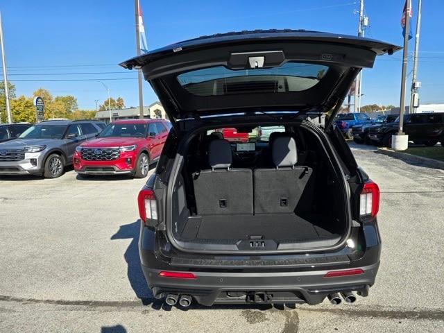 new 2025 Ford Explorer car, priced at $59,795