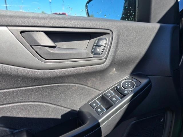 new 2025 Ford Escape car, priced at $33,431