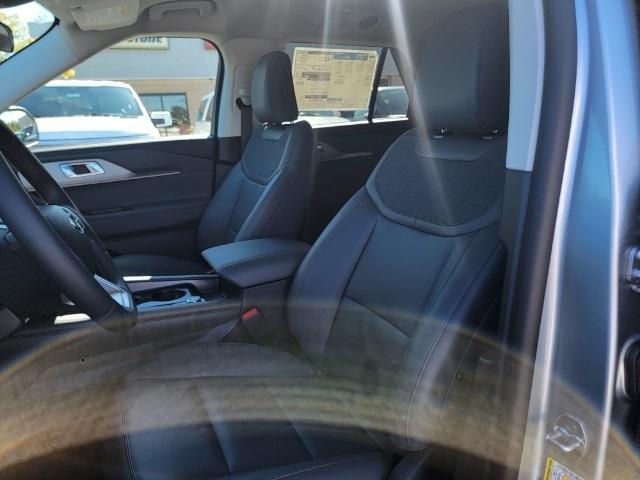 new 2025 Ford Explorer car, priced at $45,605