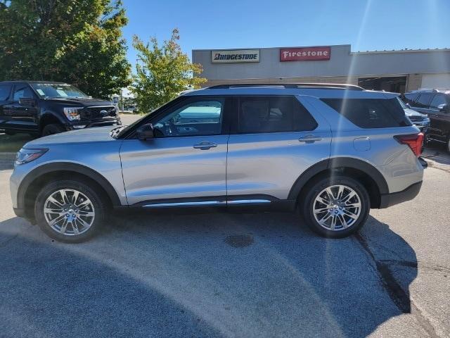 new 2025 Ford Explorer car, priced at $45,605