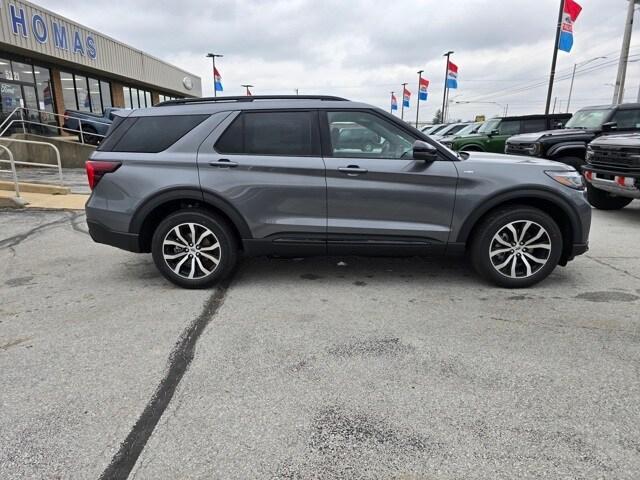 new 2025 Ford Explorer car, priced at $49,105