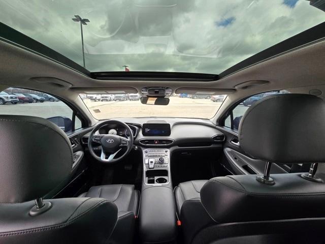 used 2022 Hyundai Santa Fe car, priced at $27,000
