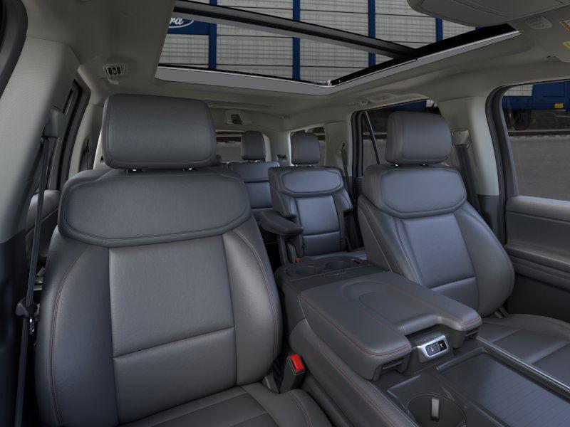 new 2025 Ford Expedition car, priced at $72,405
