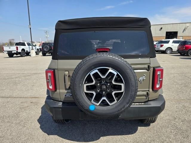 new 2025 Ford Bronco car, priced at $51,552