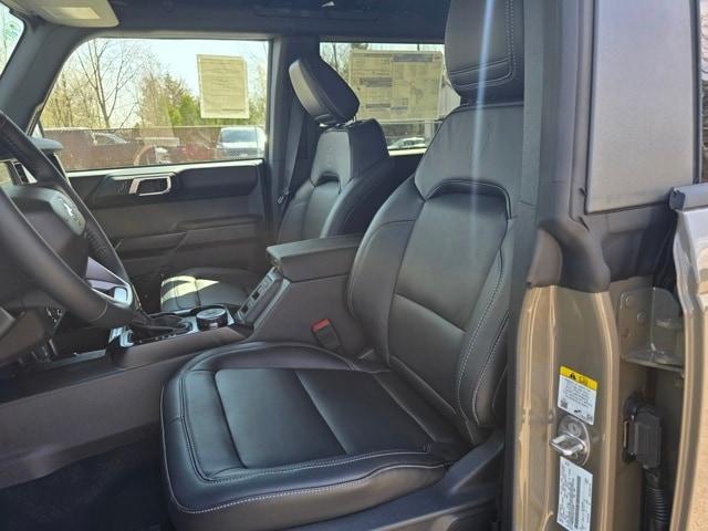new 2025 Ford Bronco car, priced at $51,552