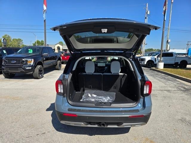 new 2025 Ford Explorer car, priced at $44,647