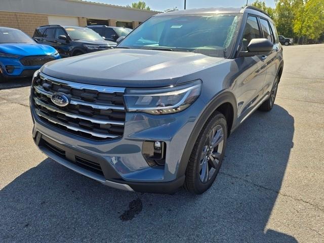 new 2025 Ford Explorer car, priced at $44,647