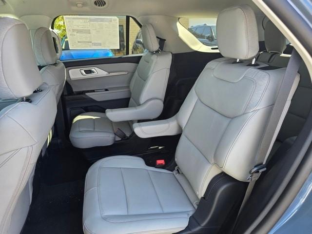 new 2025 Ford Explorer car, priced at $44,647