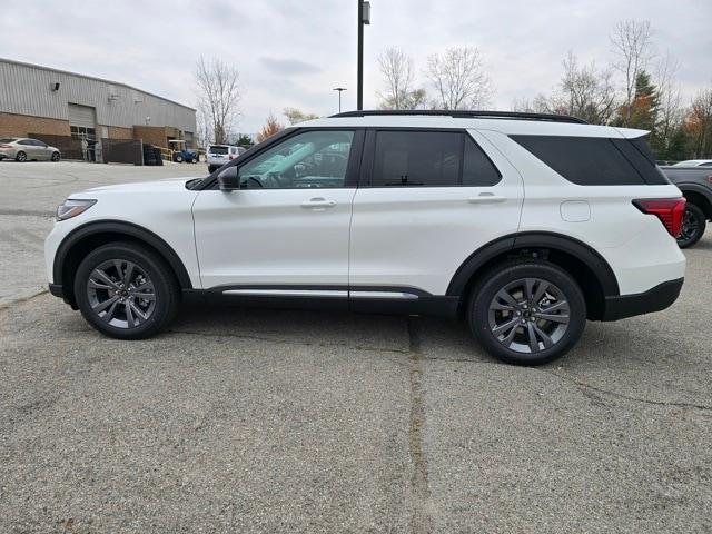 new 2025 Ford Explorer car, priced at $48,200