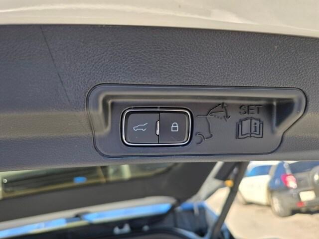 new 2025 Ford Explorer car, priced at $55,150