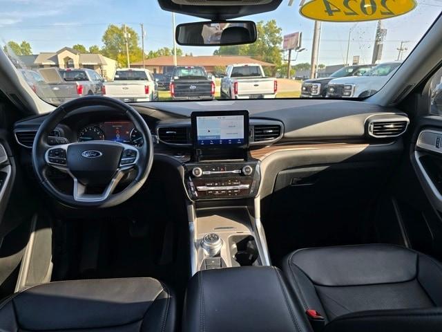 used 2024 Ford Explorer car, priced at $36,319
