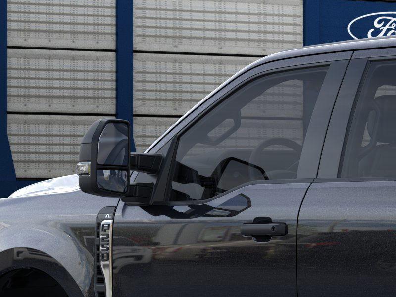 new 2025 Ford F-250 car, priced at $66,670