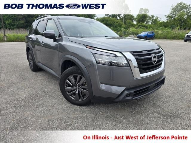 used 2022 Nissan Pathfinder car, priced at $27,789