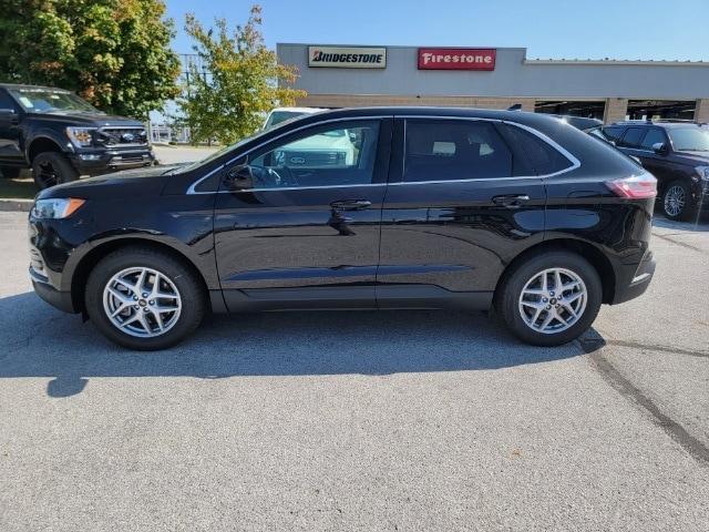 new 2024 Ford Edge car, priced at $42,429