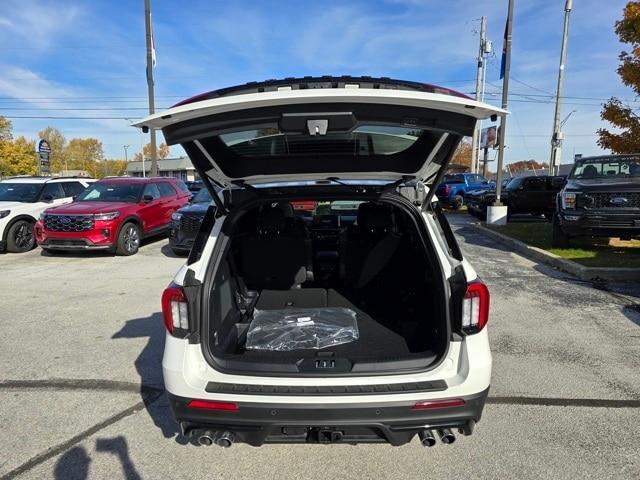 new 2025 Ford Explorer car, priced at $60,790