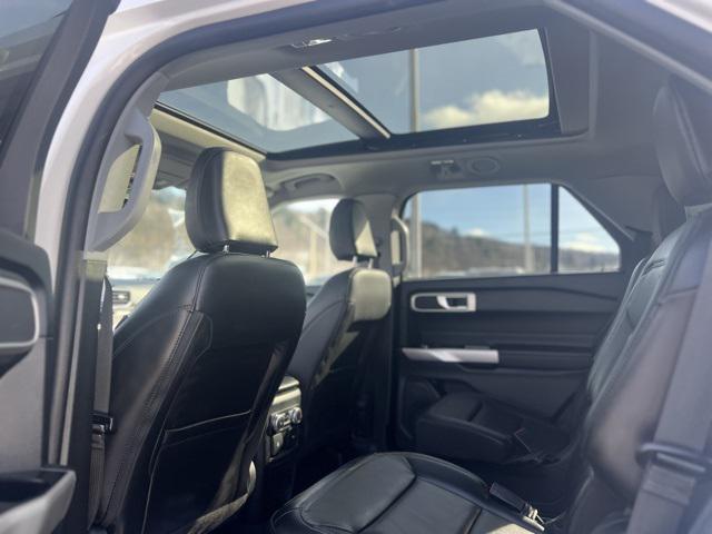 used 2022 Ford Explorer car, priced at $34,918