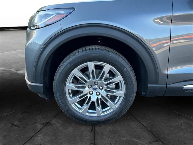new 2025 Ford Explorer car, priced at $50,396