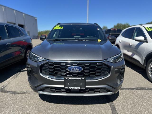 used 2023 Ford Escape car, priced at $25,991