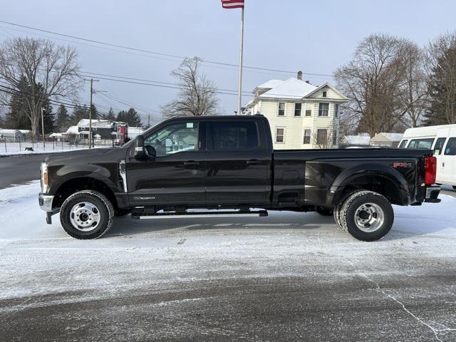 new 2024 Ford F-350 car