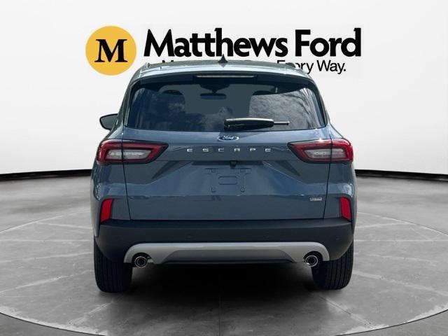 new 2025 Ford Escape PHEV car, priced at $39,466