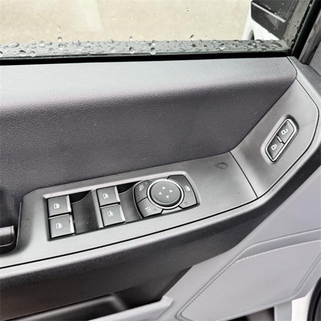 new 2025 Ford F-250 car, priced at $66,390