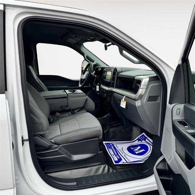 new 2025 Ford F-250 car, priced at $66,390