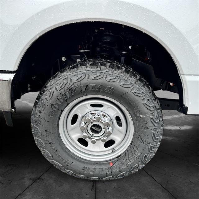 new 2025 Ford F-250 car, priced at $66,390