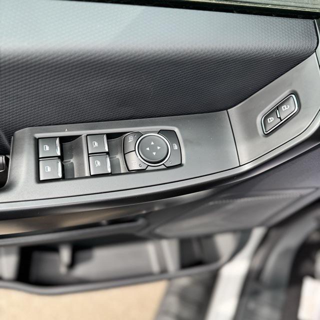 new 2025 Ford F-150 car, priced at $49,798