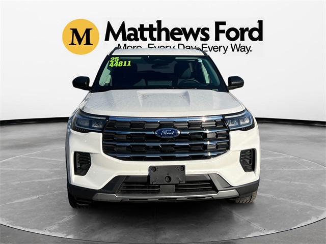 new 2025 Ford Explorer car, priced at $44,811
