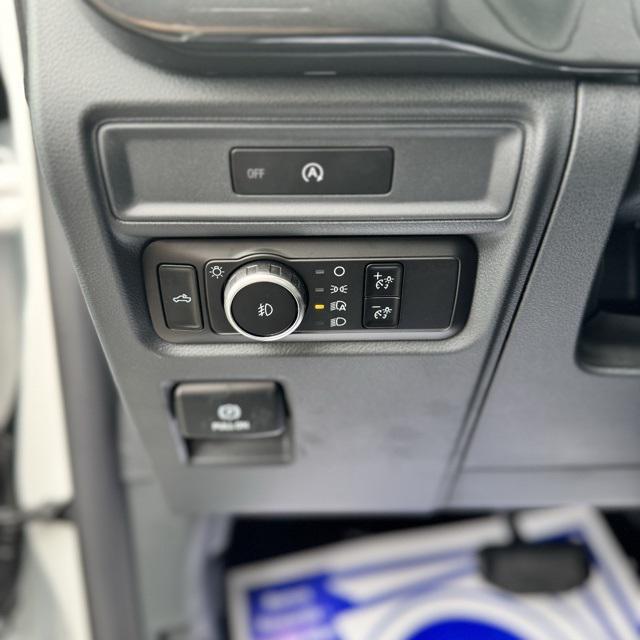 new 2025 Ford F-150 car, priced at $49,917