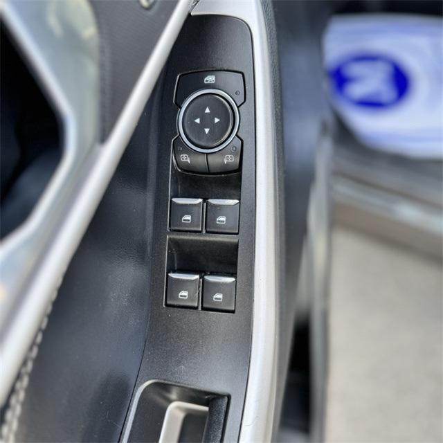 used 2022 Ford Explorer car, priced at $33,930