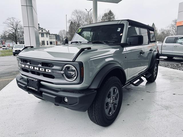new 2024 Ford Bronco car, priced at $44,155