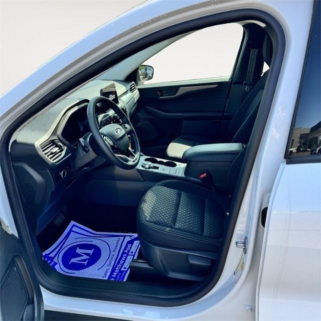 new 2025 Ford Escape car, priced at $30,282