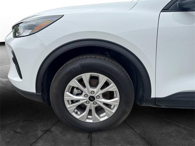 used 2025 Ford Escape car, priced at $28,818