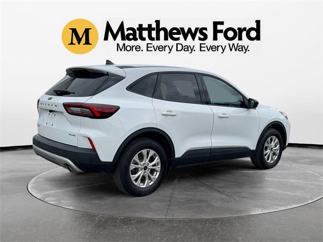 used 2025 Ford Escape car, priced at $28,818
