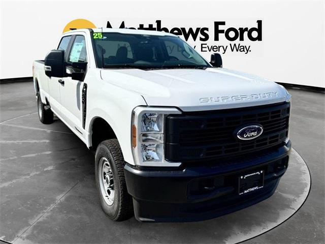 new 2025 Ford F-250 car, priced at $67,444