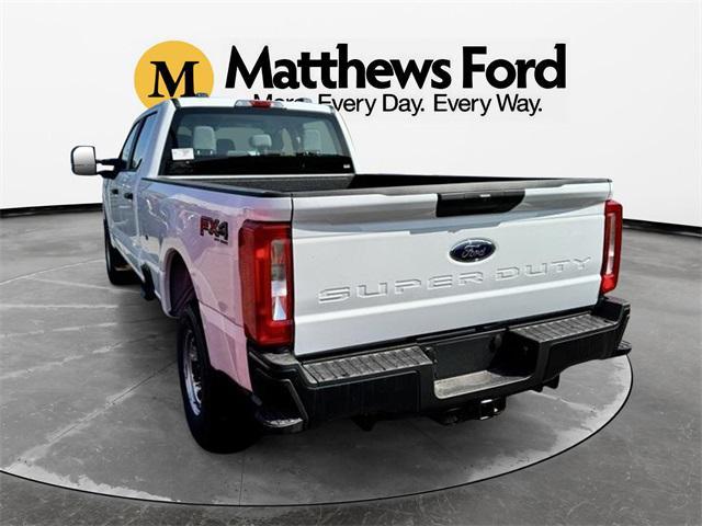 new 2025 Ford F-250 car, priced at $67,444