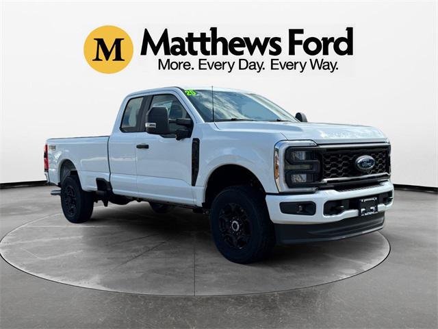 new 2025 Ford F-350 car, priced at $57,952
