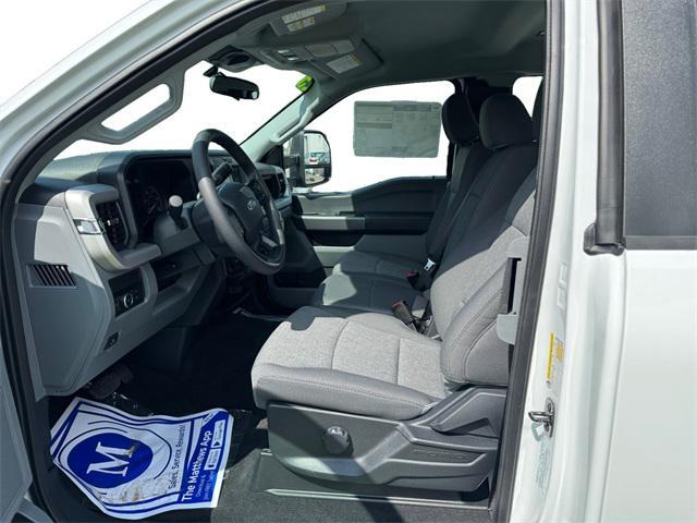 new 2025 Ford F-350 car, priced at $57,952