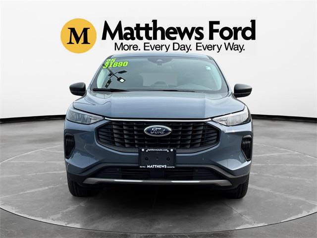 new 2025 Ford Escape car, priced at $31,890