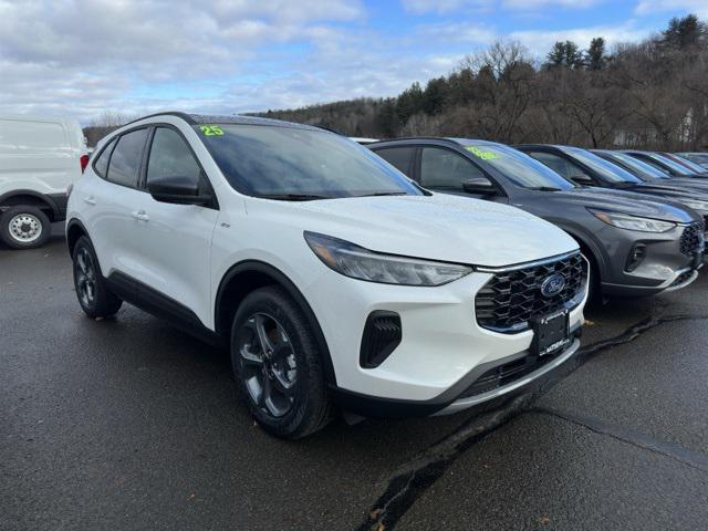 new 2025 Ford Escape car