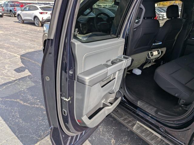 new 2025 Ford F-150 car, priced at $50,440