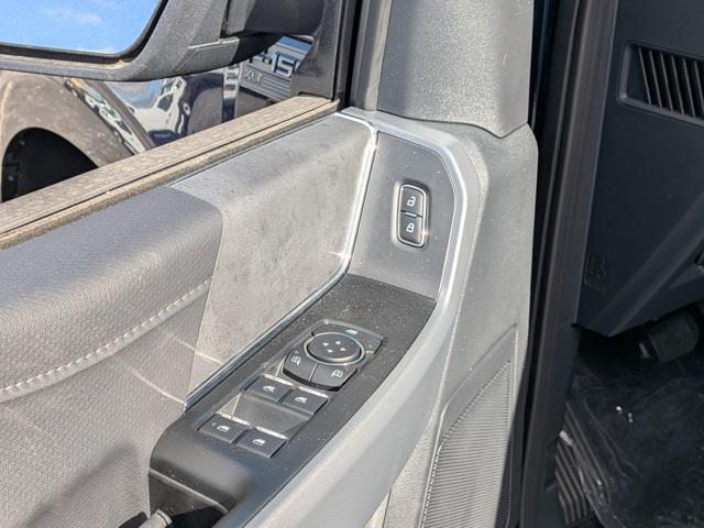 new 2025 Ford F-150 car, priced at $50,440