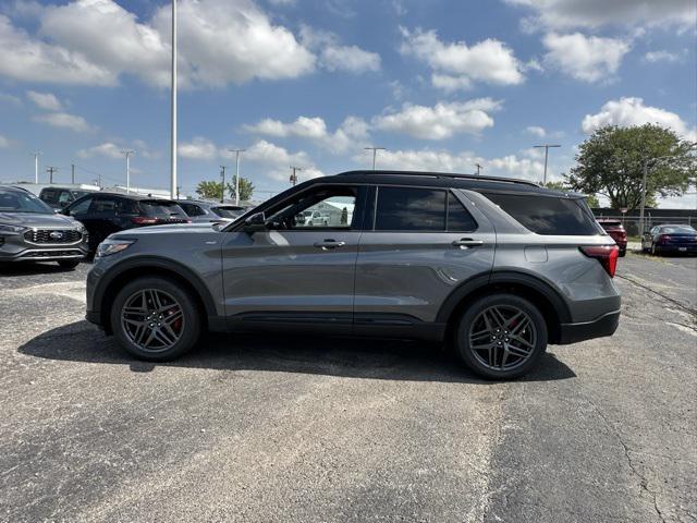 new 2025 Ford Explorer car, priced at $55,570