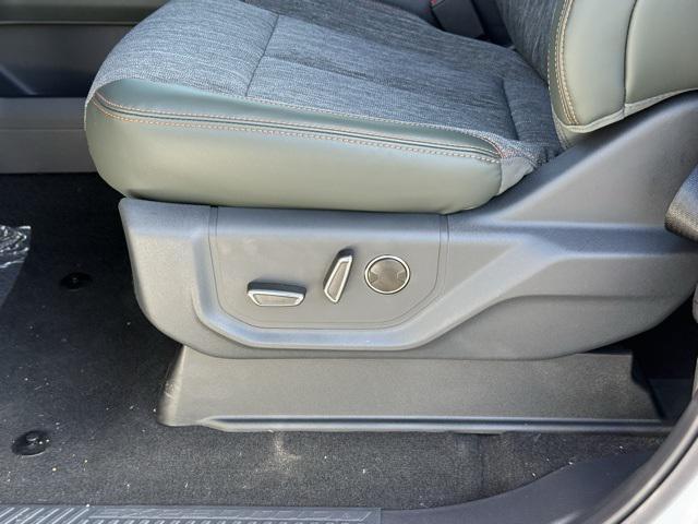 new 2024 Ford Expedition car, priced at $67,975