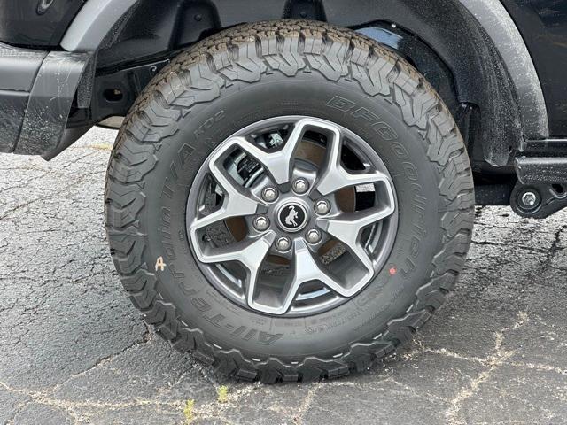 new 2024 Ford Bronco car, priced at $53,595