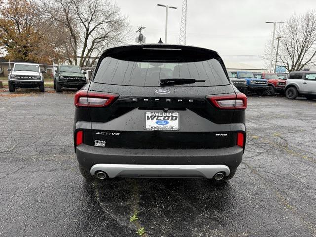 new 2025 Ford Escape car, priced at $33,560