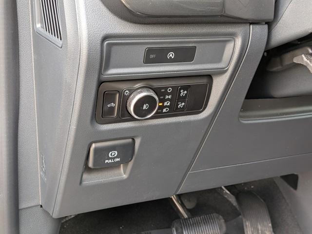 new 2025 Ford F-150 car, priced at $48,380