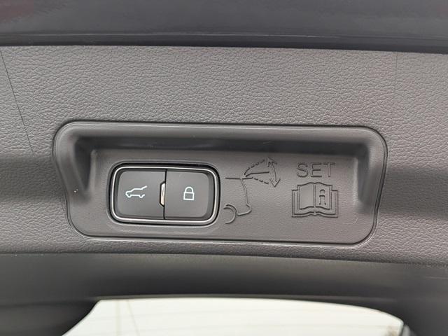 new 2026 Ford Explorer car, priced at $46,465